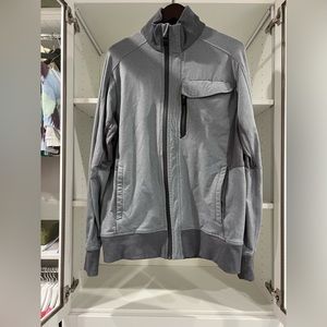 Mens Lululemon coat jacket XL, free shipping!!! Smoke free, pet free home